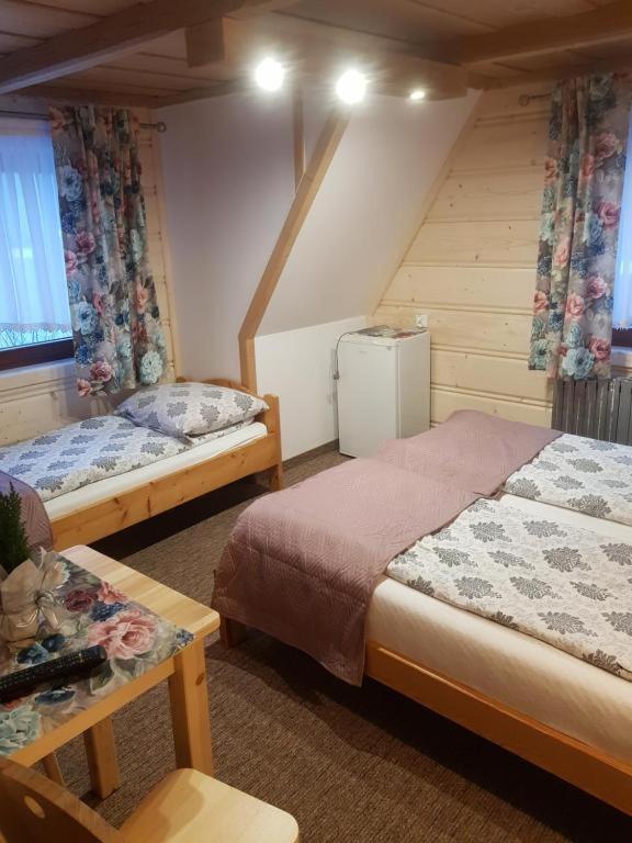 Pokoje Gosinne U Ani I Andrzeja Ciche Male Exterior photo